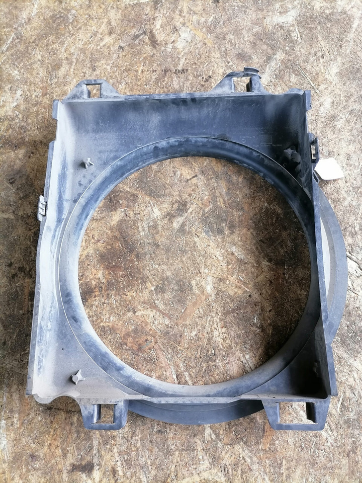 MAN Fan shroud 81066200173 - Radiateur pour Camion: photos 4 MAN Fan shroud 81066200173 - Radiateur pour Camion: photos 4