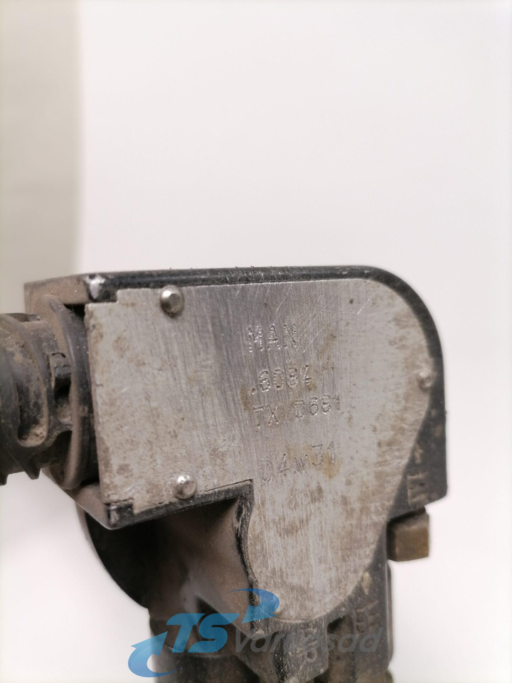 MAN Fuel pick up 6084 - Préparation du carburant pour Camion: photos 4 MAN Fuel pick up 6084 - Préparation du carburant pour Camion: photos 4