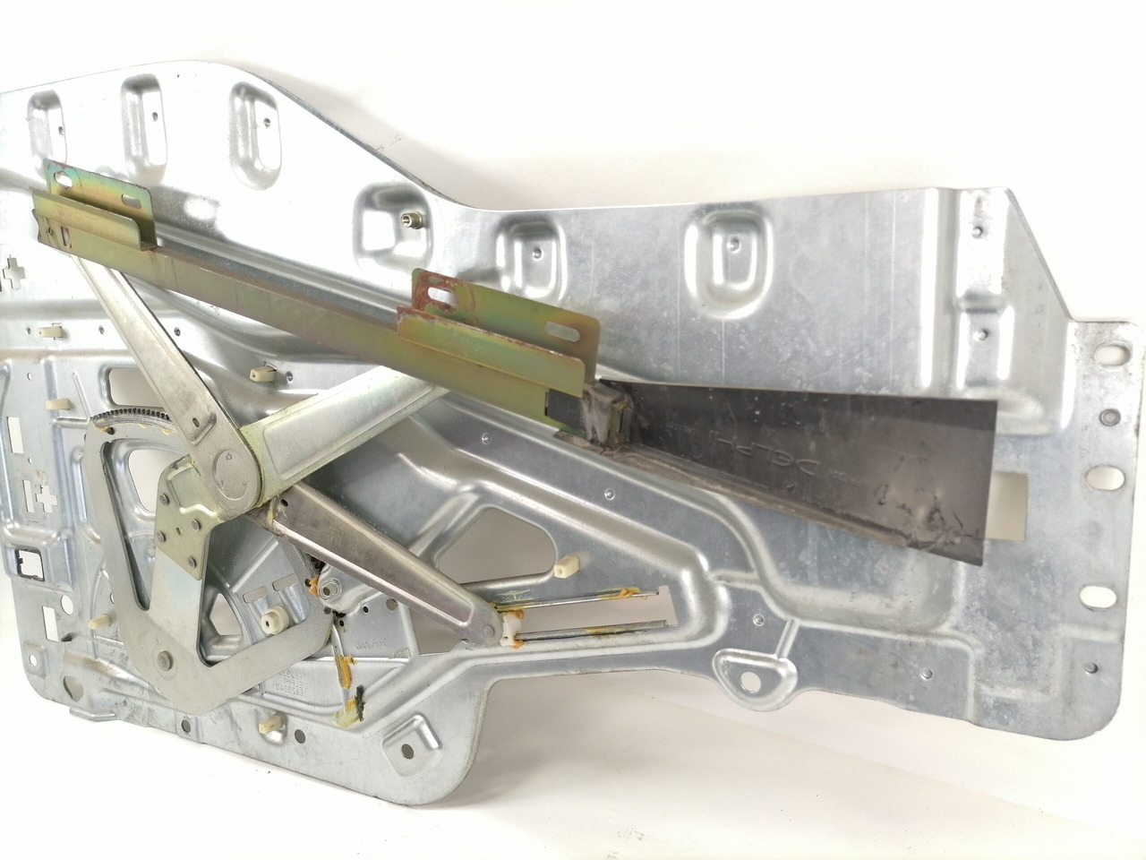 MAN Side window lifting mechanism 81626456034 - Fenêtre et pièces pour Camion: photos 4 MAN Side window lifting mechanism 81626456034 - Fenêtre et pièces pour Camion: photos 4