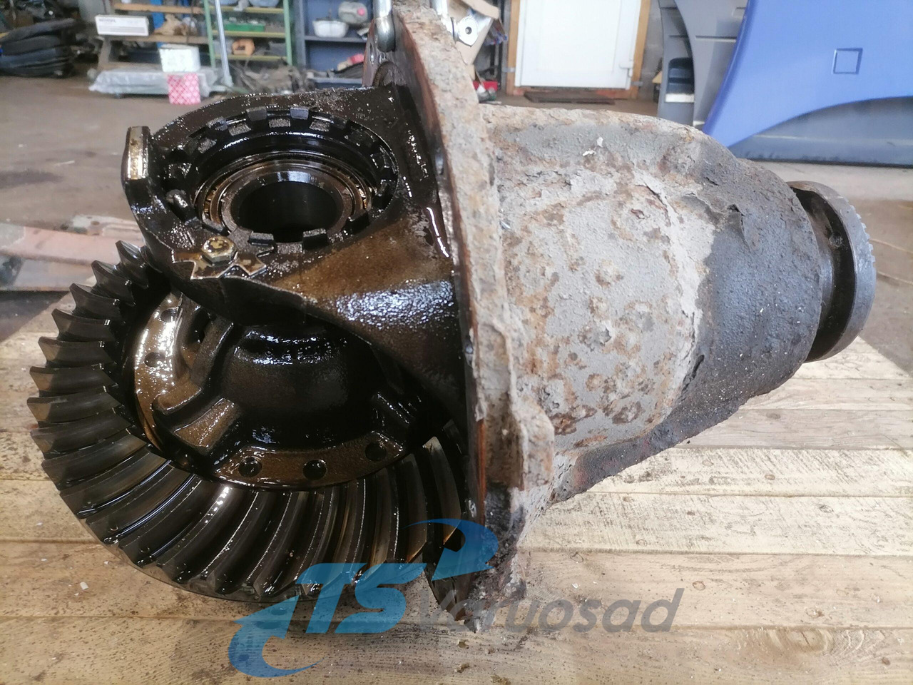 MB Axel gear A0003504303 - Moteur de translation pour Camion: photos 3 MB Axel gear A0003504303 - Moteur de translation pour Camion: photos 3