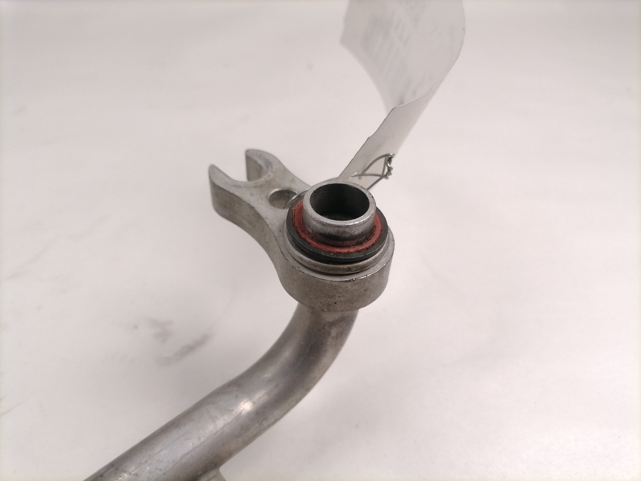 Mercedes-Benz A/C pipe A9608307517 - Chauffage/ Ventilation pour Camion: photos 5 Mercedes-Benz A/C pipe A9608307517 - Chauffage/ Ventilation pour Camion: photos 5