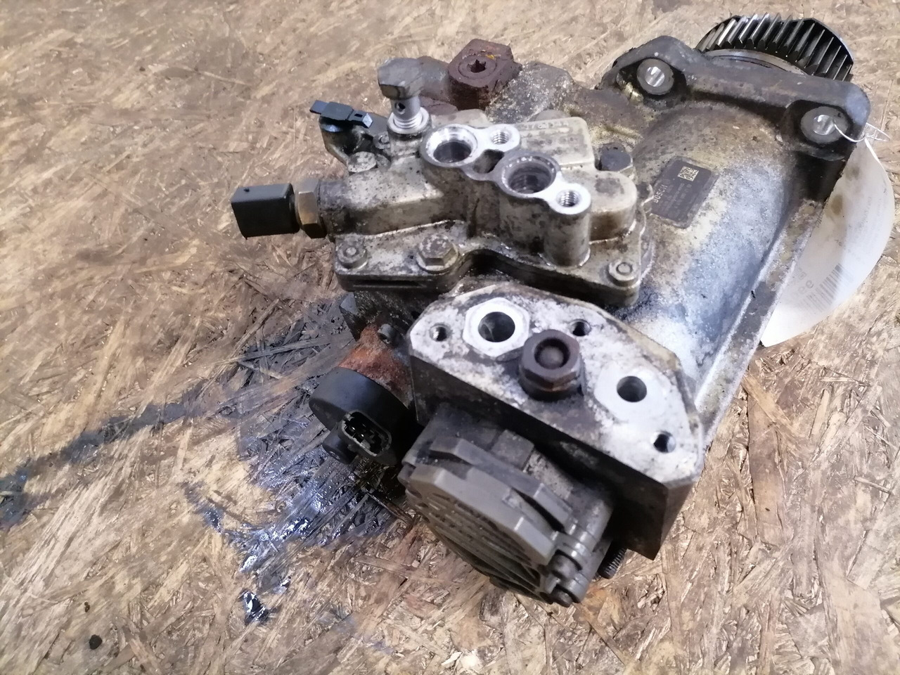 Mercedes-Benz High pressure pump A4700902150 - Pompe à carburant pour Camion: photos 5 Mercedes-Benz High pressure pump A4700902150 - Pompe à carburant pour Camion: photos 5