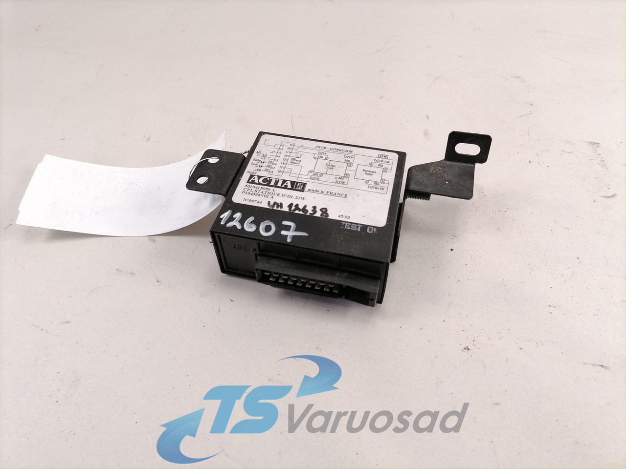 Renault Relee, suunatuled 5010415050 - Bloc de gestion pour Camion: photos 1 Renault Relee, suunatuled 5010415050 - Bloc de gestion pour Camion: photos 1