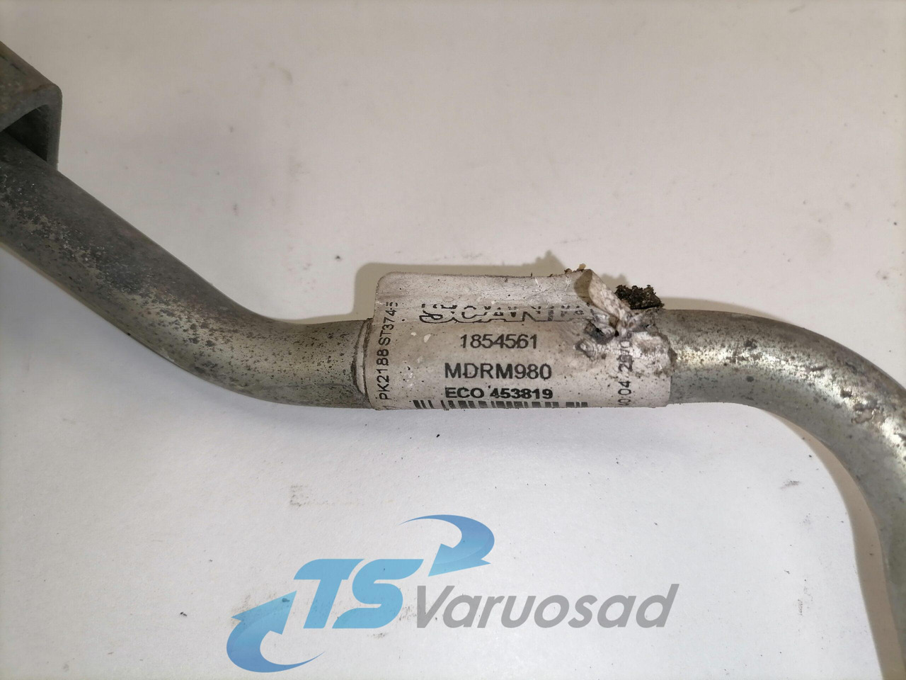 Scania A/C pipe 1854561 - Chauffage/ Ventilation pour Camion: photos 2 Scania A/C pipe 1854561 - Chauffage/ Ventilation pour Camion: photos 2