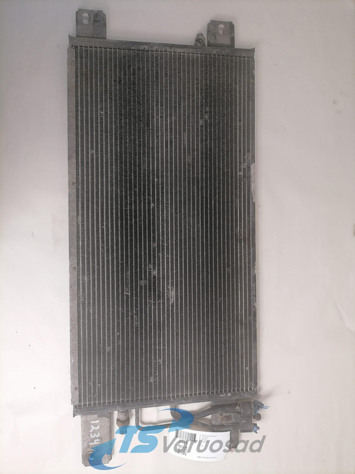 Scania A/C radiator 1449757 - Chauffage/ Ventilation pour Camion: photos 1 Scania A/C radiator 1449757 - Chauffage/ Ventilation pour Camion: photos 1