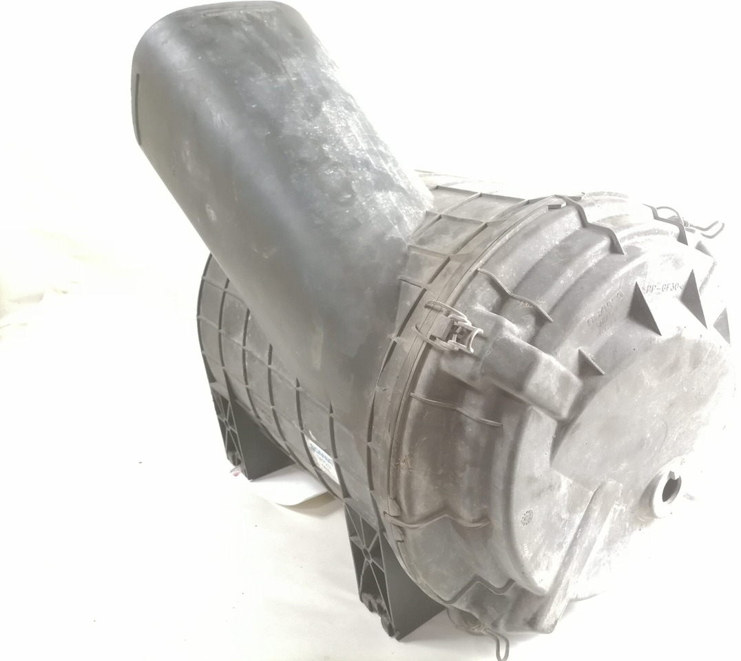 Scania Air filter housing 1387545 - Système d'admission d'air pour Camion: photos 1 Scania Air filter housing 1387545 - Système d'admission d'air pour Camion: photos 1