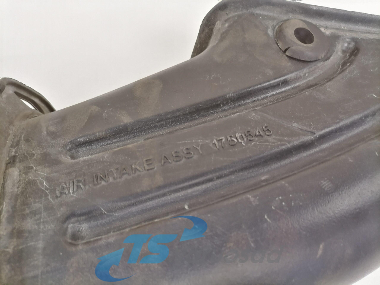 Scania Air intake 1472568 - Système d'admission d'air pour Camion: photos 5 Scania Air intake 1472568 - Système d'admission d'air pour Camion: photos 5