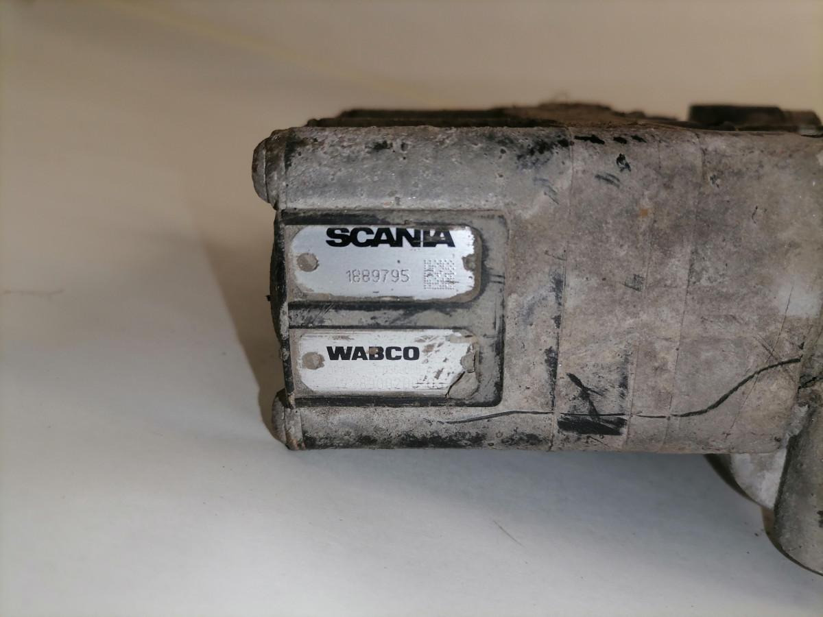 Scania Air suspension control valve, ECAS 1889795 - Valve de frein pour Camion: photos 5 Scania Air suspension control valve, ECAS 1889795 - Valve de frein pour Camion: photos 5