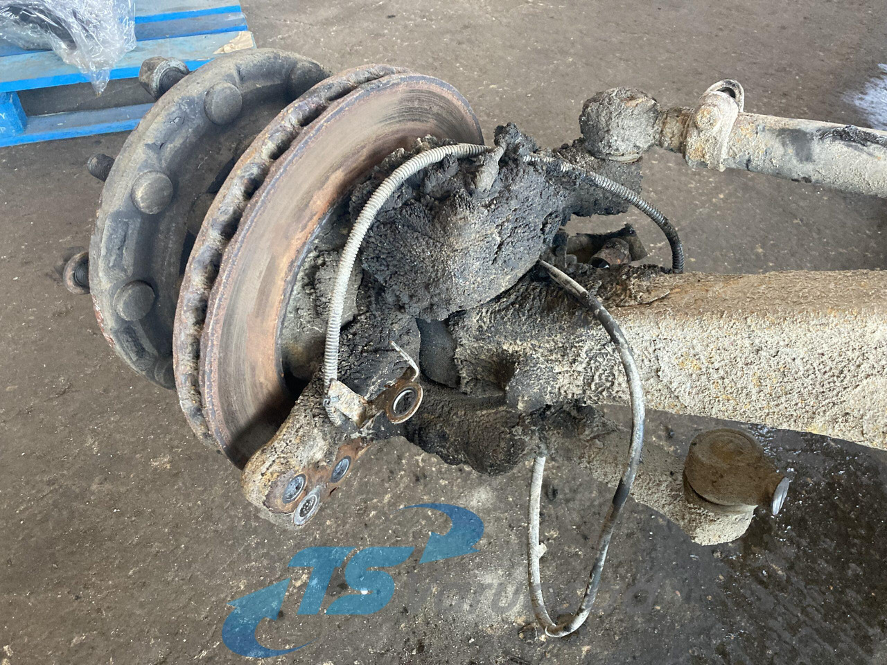 Scania Axel housing 1394399 - Essieu avant pour Camion: photos 4 Scania Axel housing 1394399 - Essieu avant pour Camion: photos 4