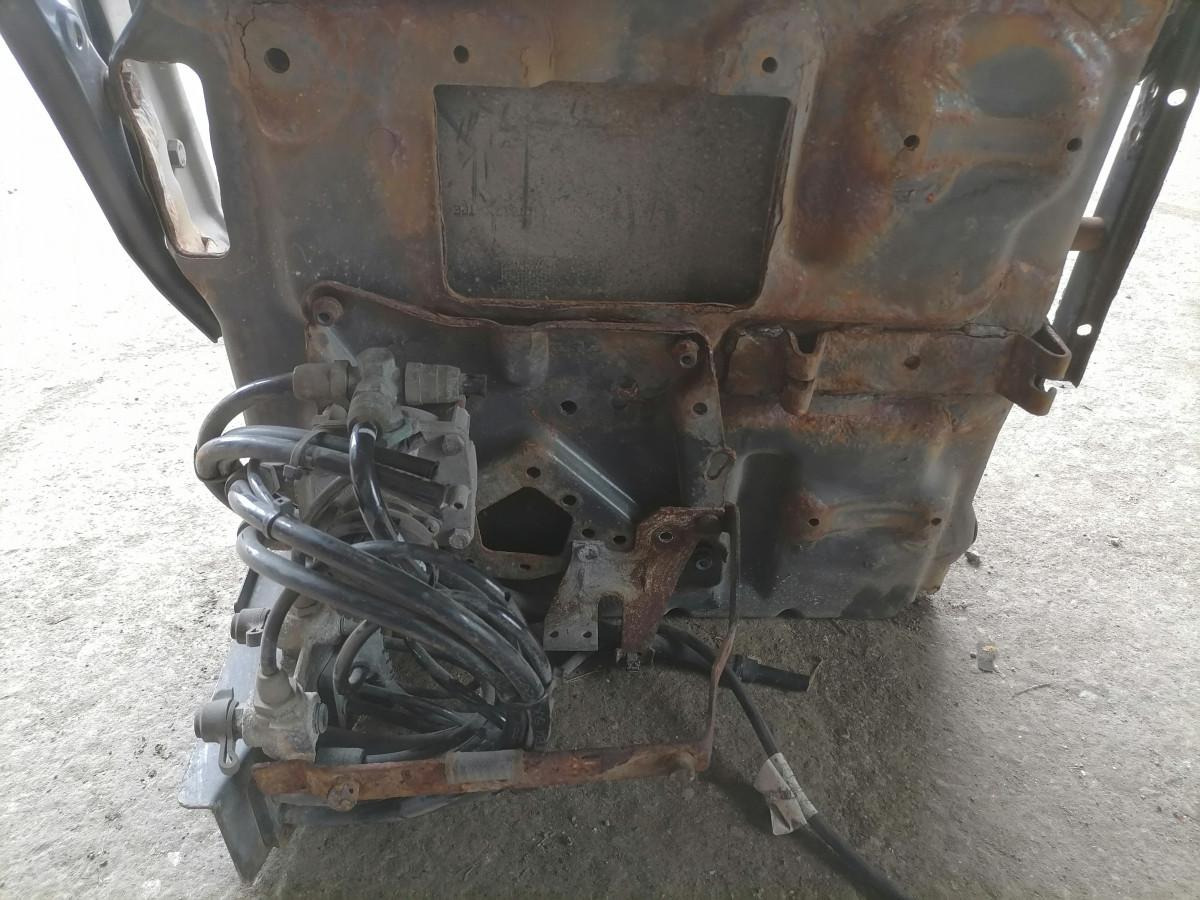 Scania Battery box 2140666 - Accumulateur pour Camion: photos 3 Scania Battery box 2140666 - Accumulateur pour Camion: photos 3