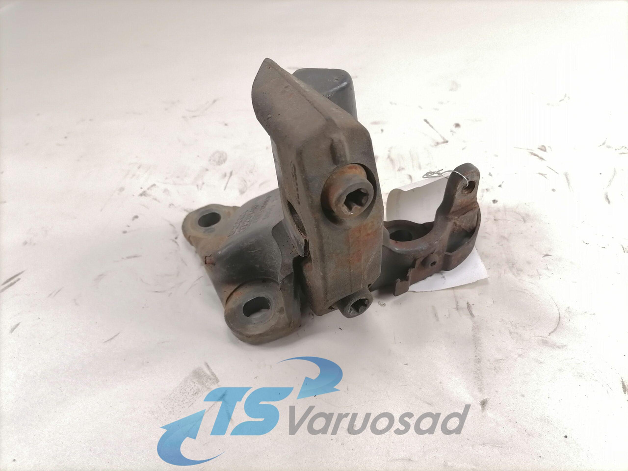 Scania Bracket 1728140 - Frame/ Châssis pour Camion: photos 2 Scania Bracket 1728140 - Frame/ Châssis pour Camion: photos 2