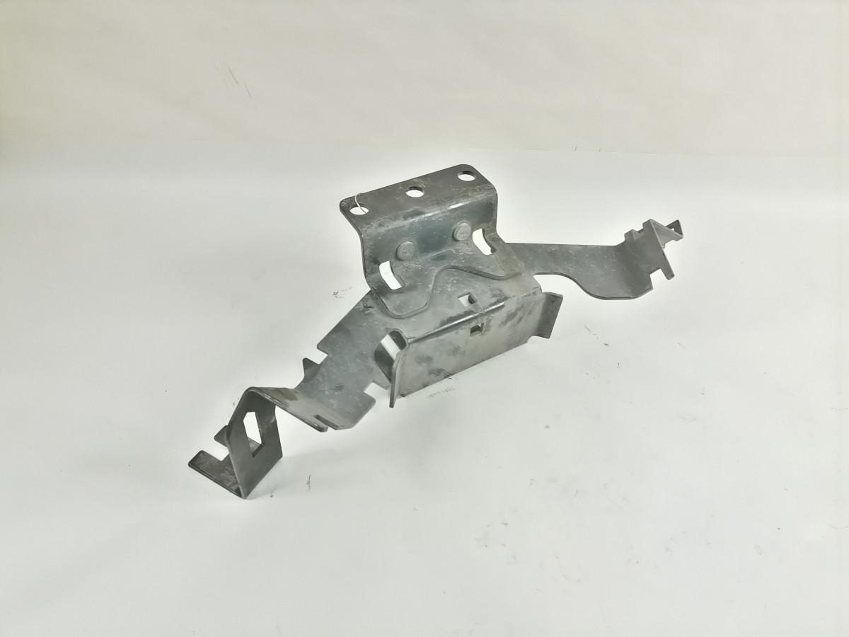 Scania Bracket 2756885 - Frame/ Châssis pour Camion: photos 2 Scania Bracket 2756885 - Frame/ Châssis pour Camion: photos 2