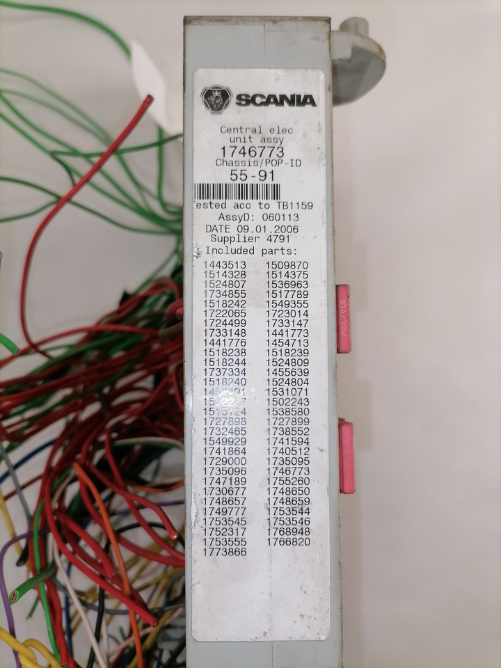 Scania Central electric unit 1746773 - Fusible pour Camion: photos 5 Scania Central electric unit 1746773 - Fusible pour Camion: photos 5