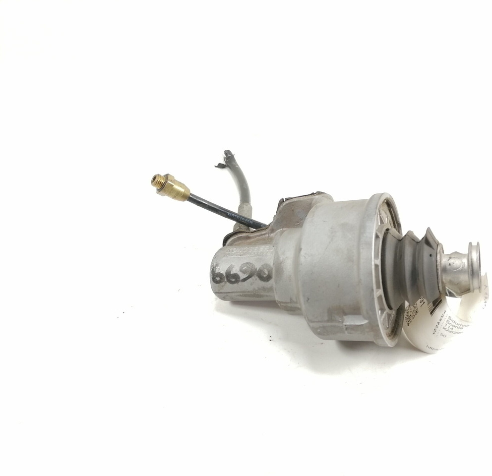 Scania Clutch control KA629683 - Embrayage et pièces pour Camion: photos 1 Scania Clutch control KA629683 - Embrayage et pièces pour Camion: photos 1