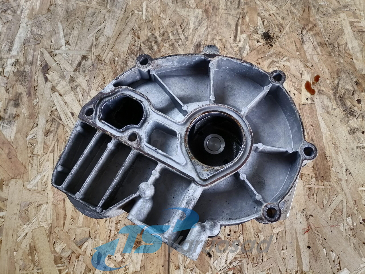 Scania Cooling pump 1896752 - Pompe à liquide de refroidissement pour Camion: photos 2 Scania Cooling pump 1896752 - Pompe à liquide de refroidissement pour Camion: photos 2