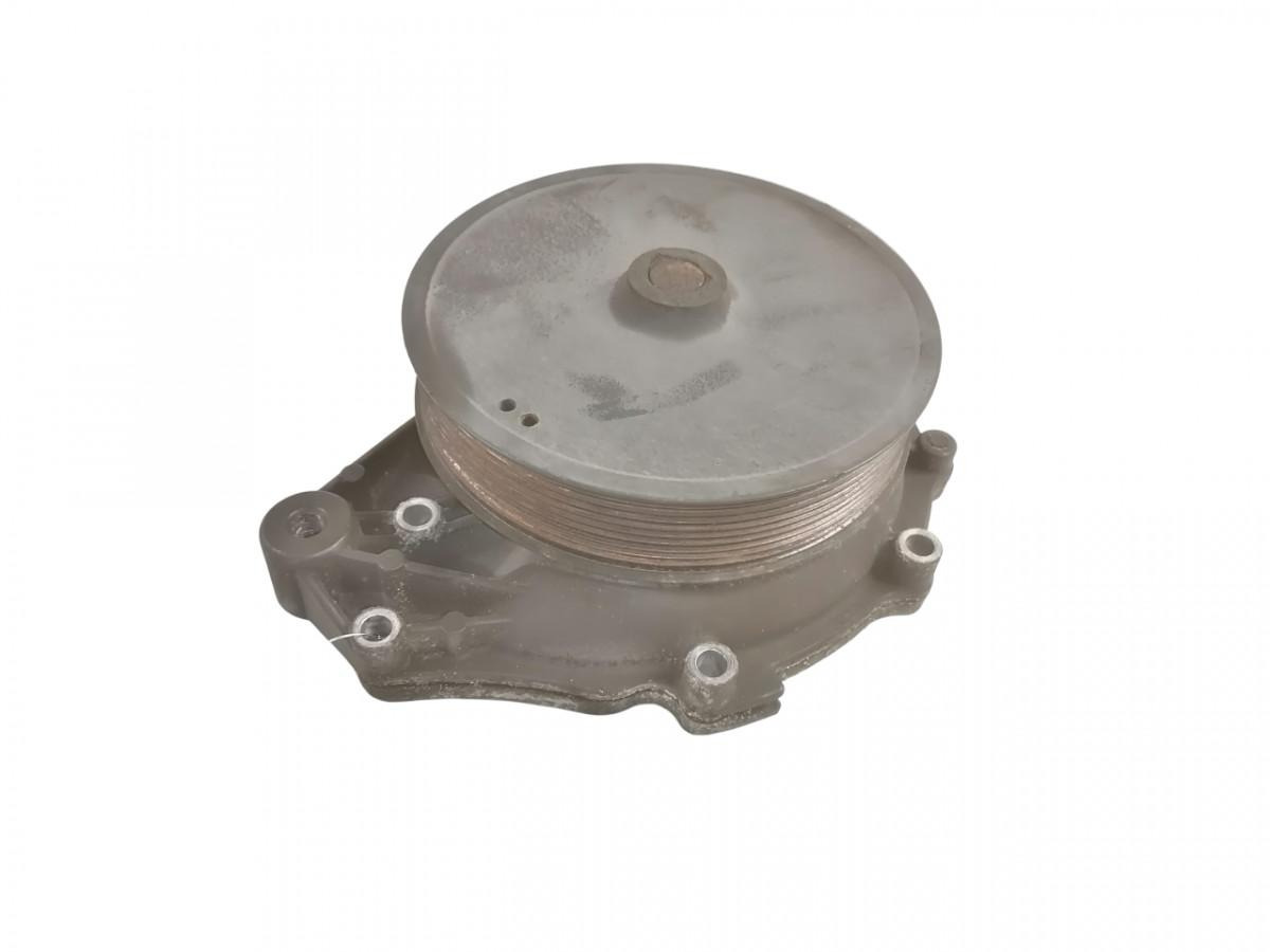 Scania Cooling pump 2310615 - Pompe à liquide de refroidissement pour Camion: photos 1 Scania Cooling pump 2310615 - Pompe à liquide de refroidissement pour Camion: photos 1