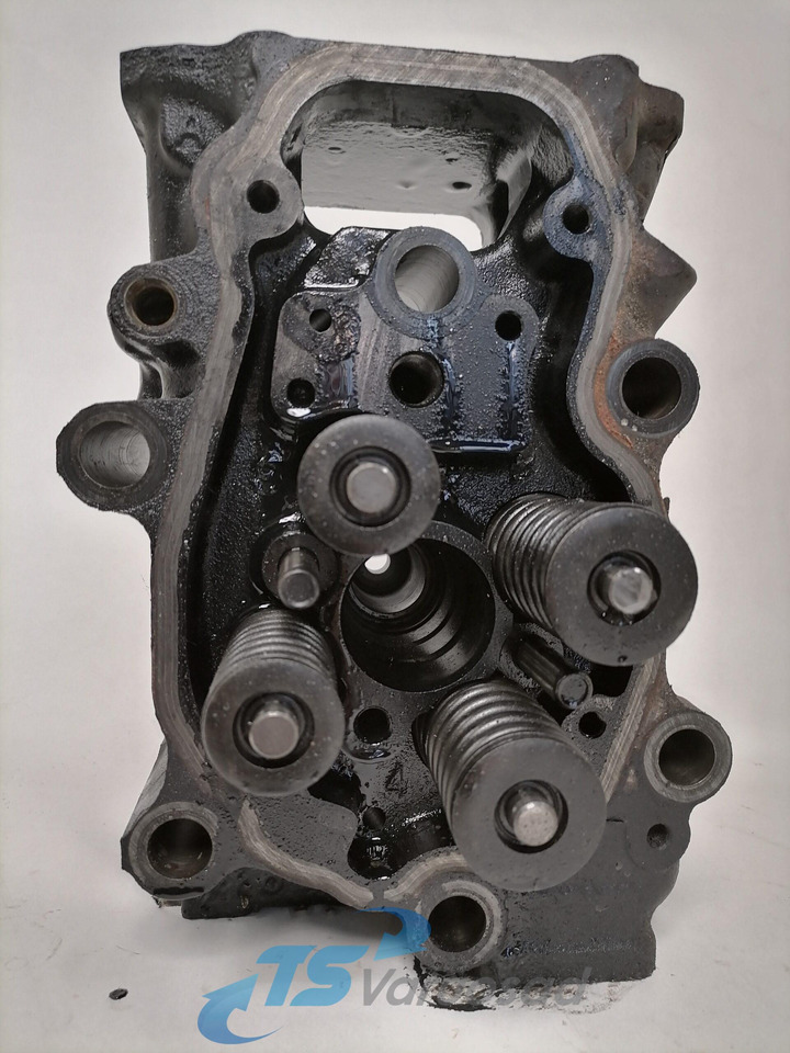 Scania Cylinder head, XPI 1921303 - Culasse pour Camion: photos 1 Scania Cylinder head, XPI 1921303 - Culasse pour Camion: photos 1