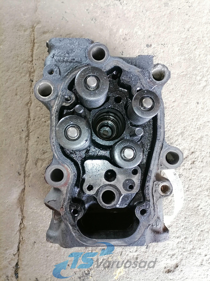 Scania Cylinder head, XPI 1921303 - Culasse pour Camion: photos 2 Scania Cylinder head, XPI 1921303 - Culasse pour Camion: photos 2