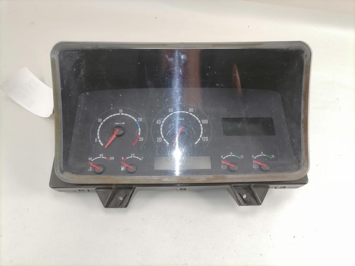 Scania Dashboard 1542700 - Panel de instrumentos pour Camion: photos 2 Scania Dashboard 1542700 - Panel de instrumentos pour Camion: photos 2
