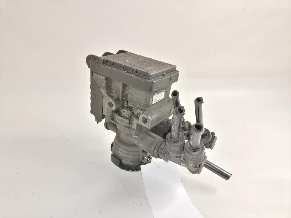 Scania EBS brake valve 2653379 - Valve de frein pour Camion: photos 2 Scania EBS brake valve 2653379 - Valve de frein pour Camion: photos 2