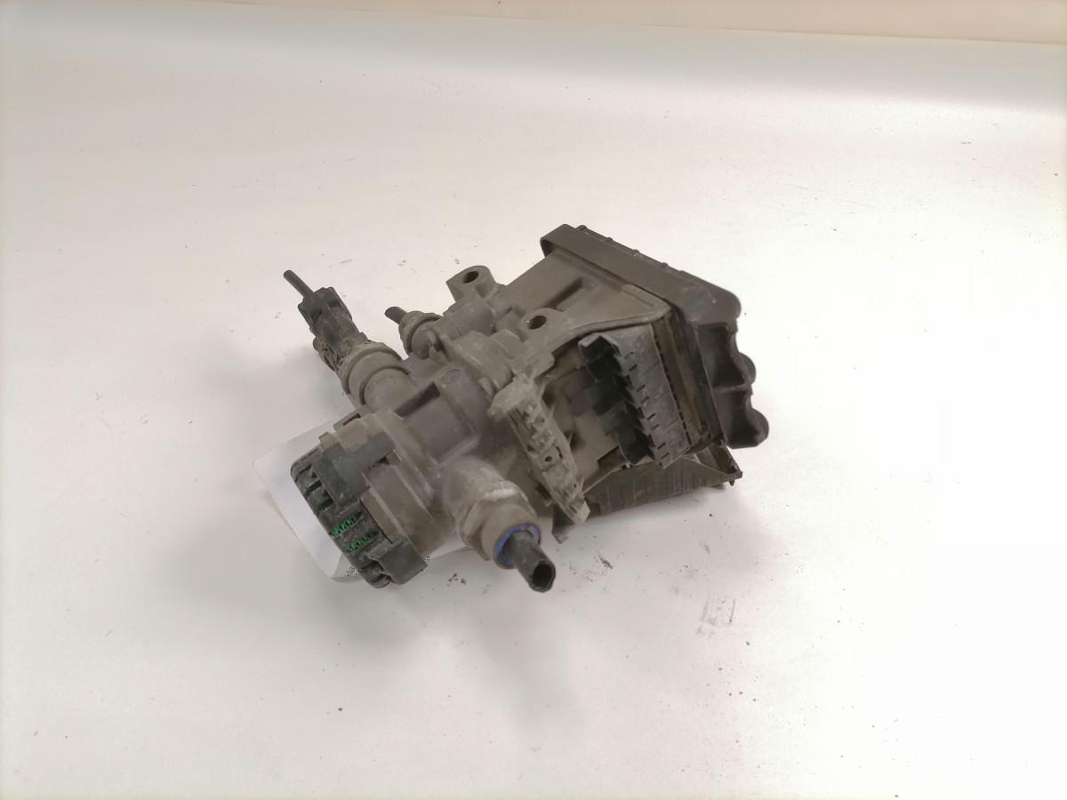 Scania EBS brake valve 2653379 - Valve de frein pour Camion: photos 2 Scania EBS brake valve 2653379 - Valve de frein pour Camion: photos 2