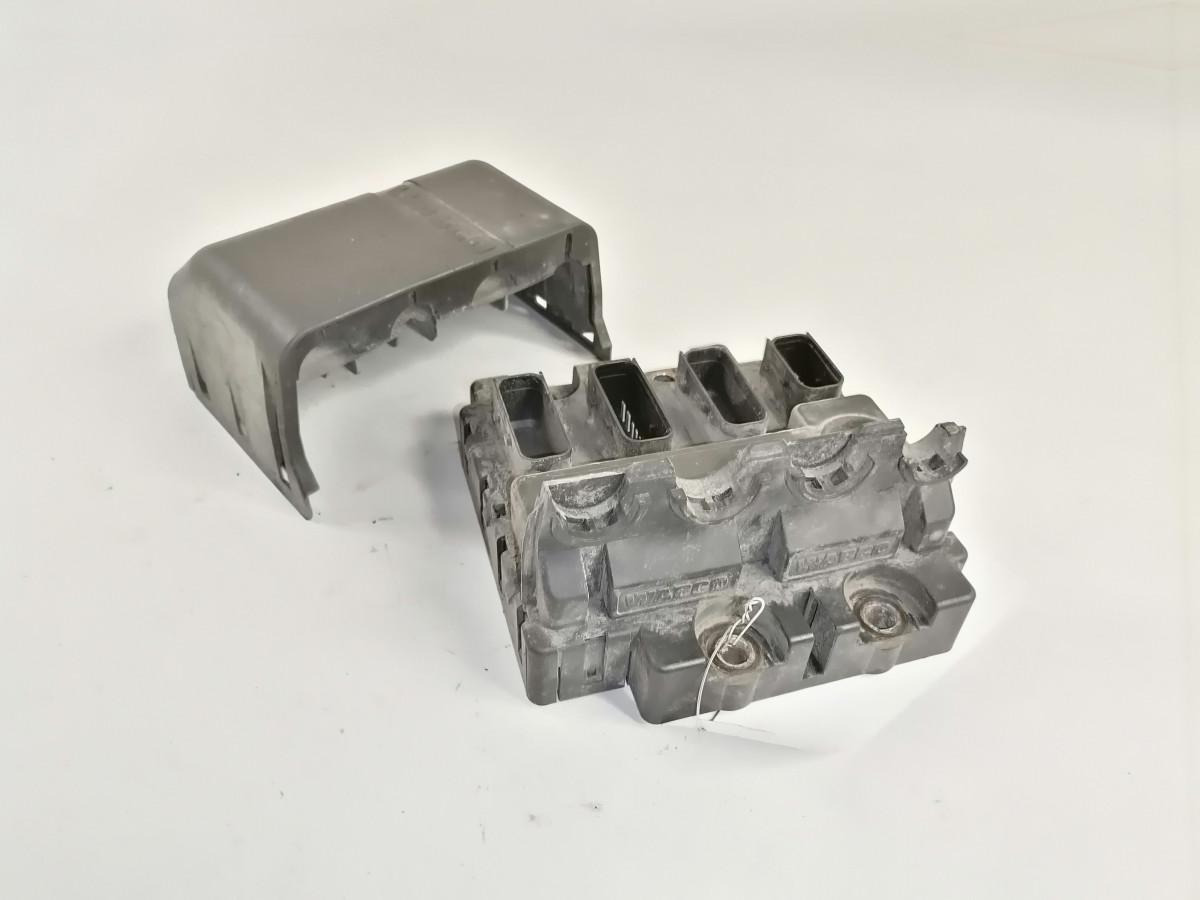 Scania Ecu, ECAS 2236804 - Bloc de gestion pour Camion: photos 2 Scania Ecu, ECAS 2236804 - Bloc de gestion pour Camion: photos 2