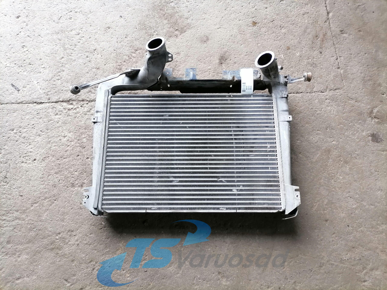 Scania Intercooler radiator 1531767 - Intercooler pour Camion: photos 1 Scania Intercooler radiator 1531767 - Intercooler pour Camion: photos 1