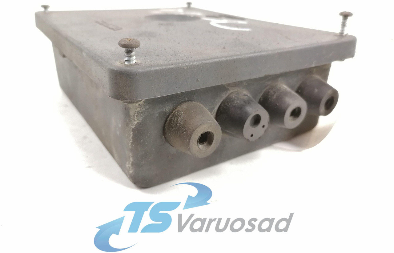 Scania Juhtmestiku harukarp 1350847 - Fusible pour Camion: photos 3 Scania Juhtmestiku harukarp 1350847 - Fusible pour Camion: photos 3