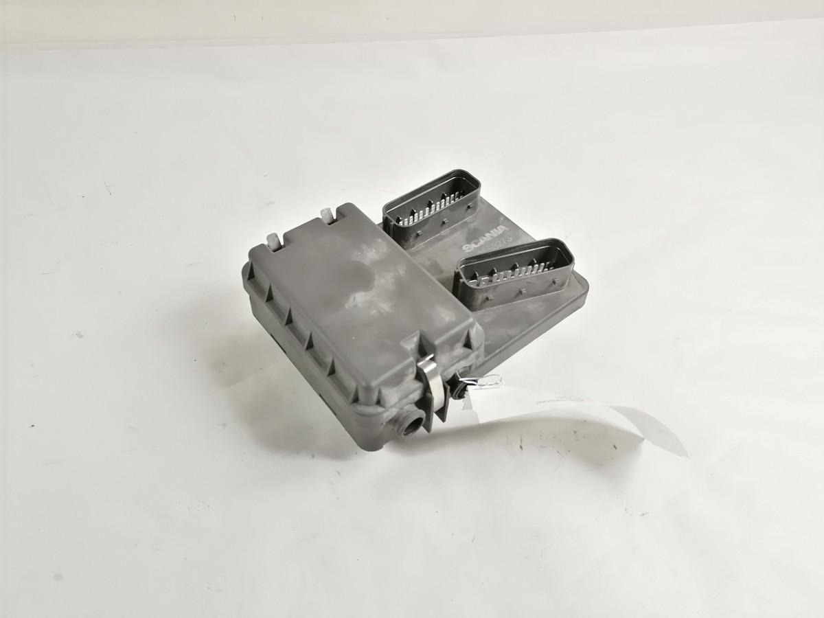 Scania Kaitsmepaneel 2558273 - Fusible pour Camion: photos 2 Scania Kaitsmepaneel 2558273 - Fusible pour Camion: photos 2