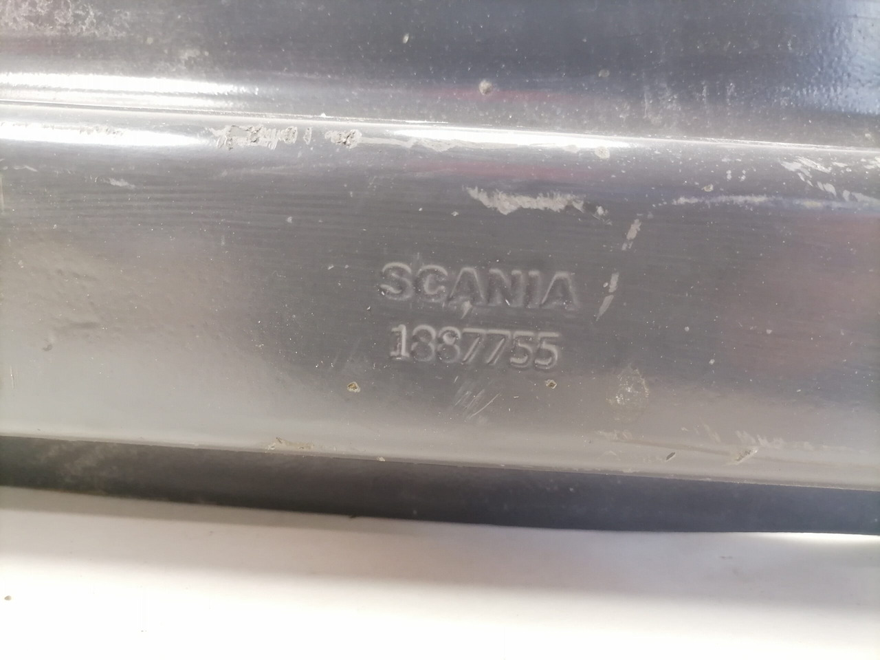 Scania Kütusepaagi kandur, Scania 1887755 - Réservoir de carburant pour Camion: photos 2 Scania Kütusepaagi kandur, Scania 1887755 - Réservoir de carburant pour Camion: photos 2