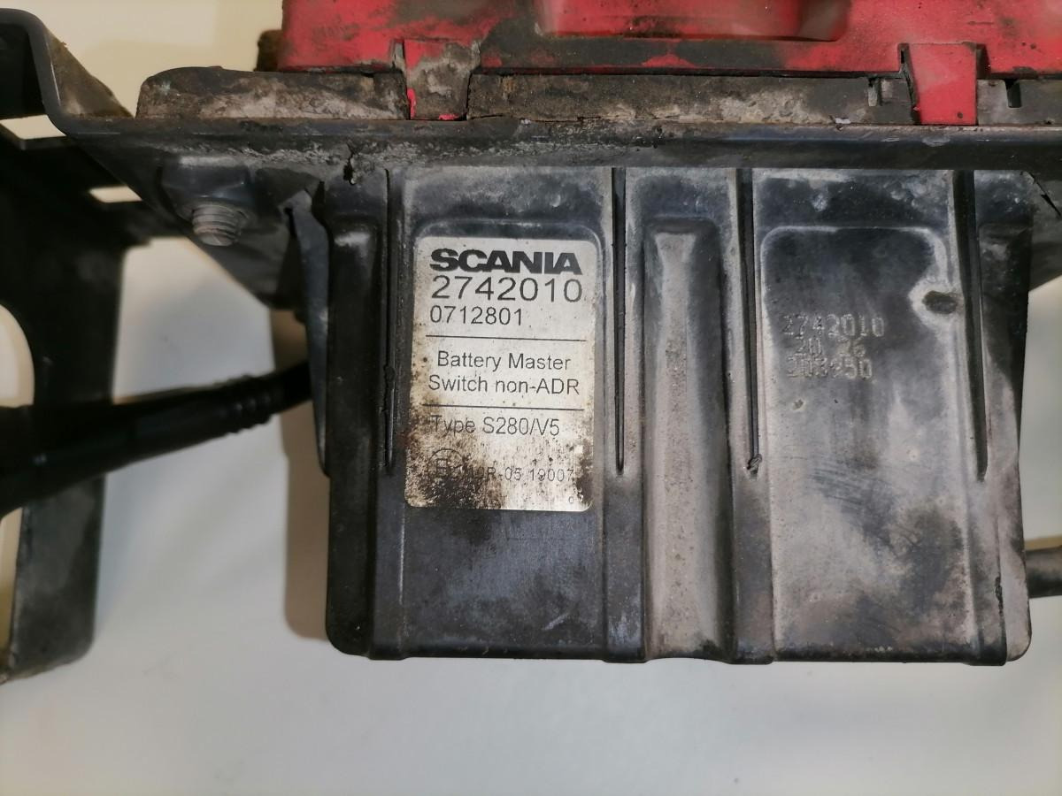 Scania Massilüliti 2742010 - Relais pour Camion: photos 5 Scania Massilüliti 2742010 - Relais pour Camion: photos 5