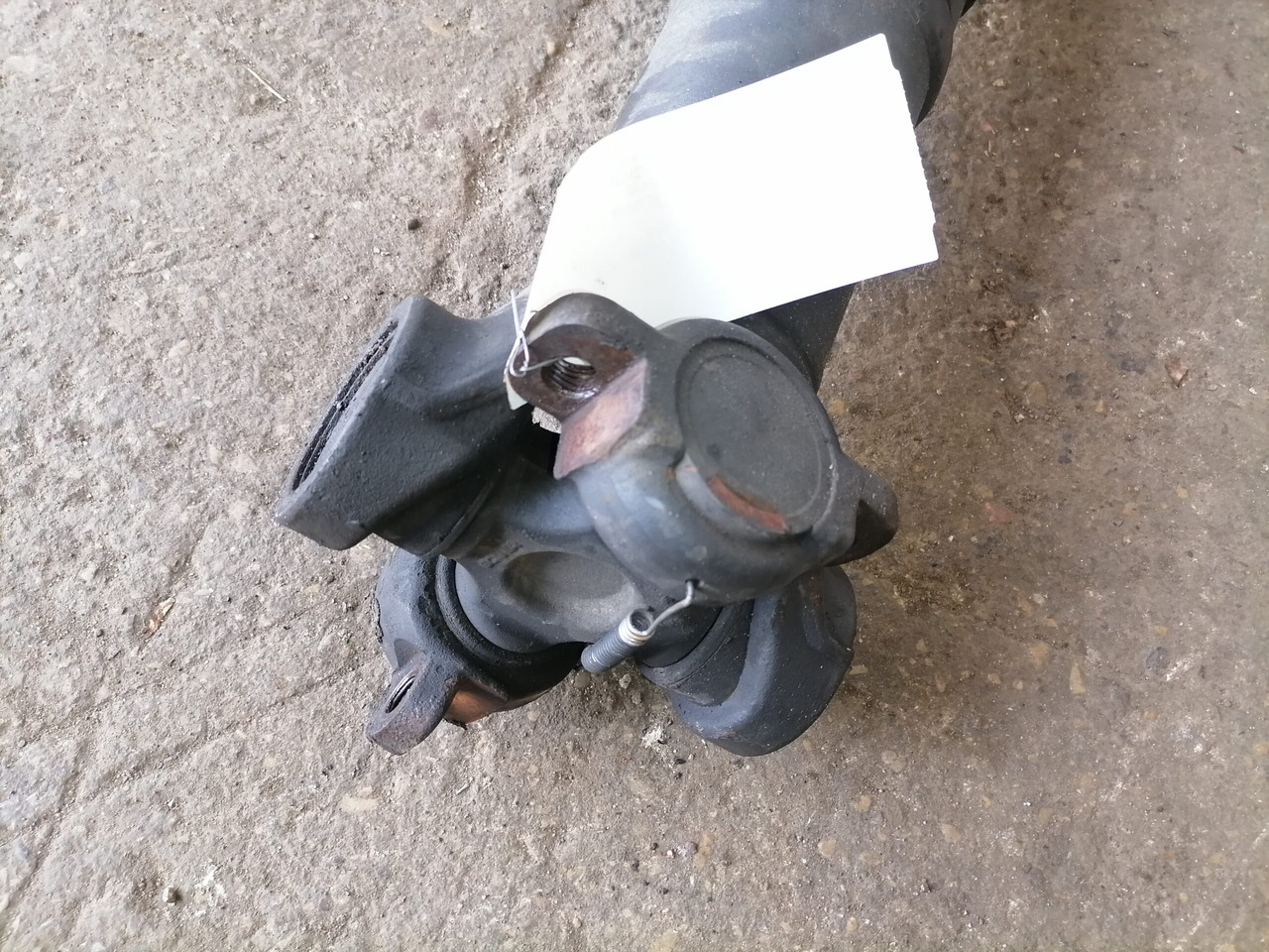 Scania Propeller shaft 1758616 - Arbre à cardan pour Camion: photos 3 Scania Propeller shaft 1758616 - Arbre à cardan pour Camion: photos 3