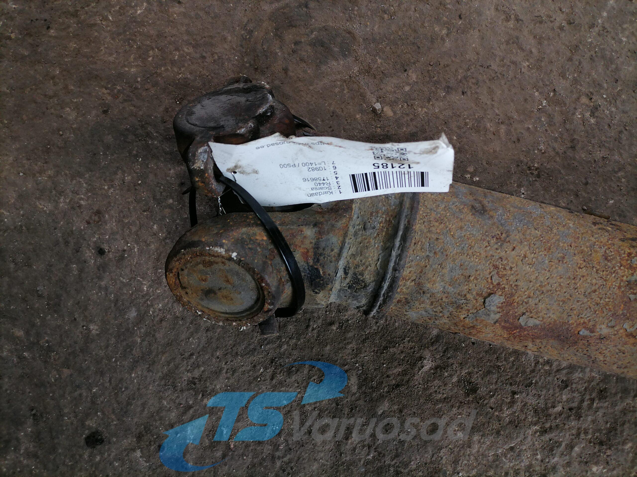 Scania Propeller shaft 1758616 - Arbre à cardan pour Camion: photos 2 Scania Propeller shaft 1758616 - Arbre à cardan pour Camion: photos 2