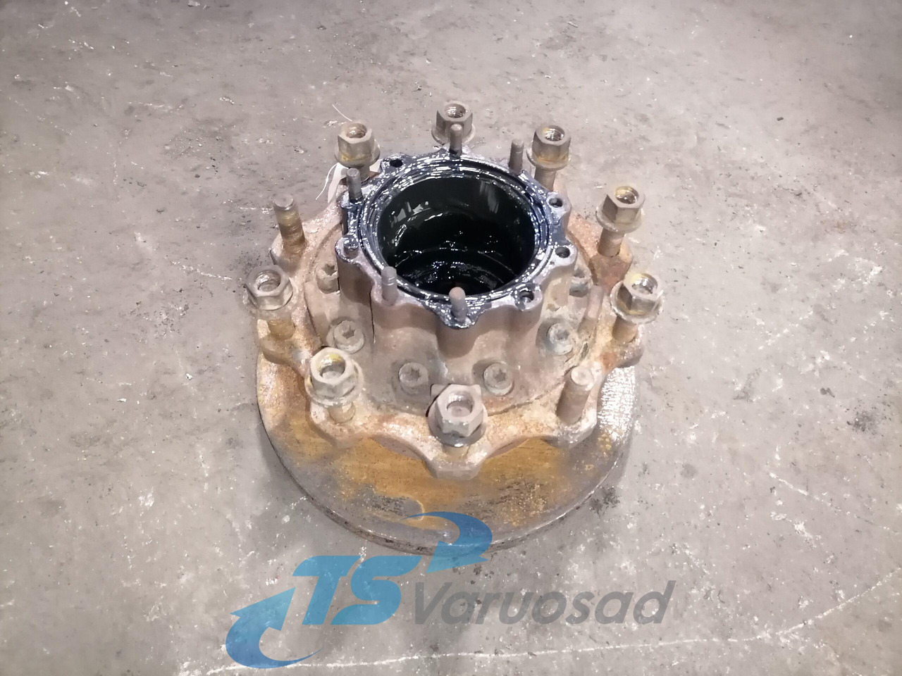 Scania Rattarumm 1724790 - Moyeu pour Camion: photos 1 Scania Rattarumm 1724790 - Moyeu pour Camion: photos 1