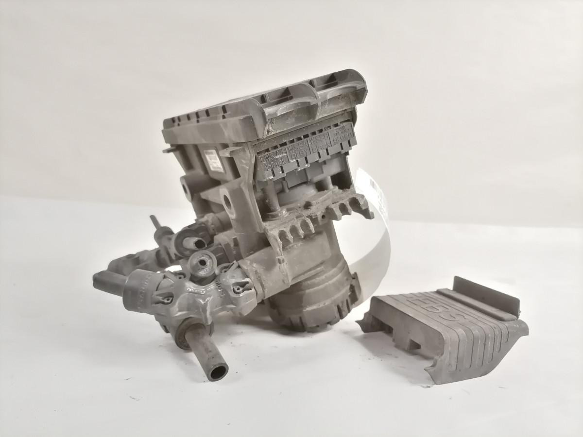 Scania Rear axel brake pressure control valve 2653385 - Valve de frein pour Camion: photos 4 Scania Rear axel brake pressure control valve 2653385 - Valve de frein pour Camion: photos 4