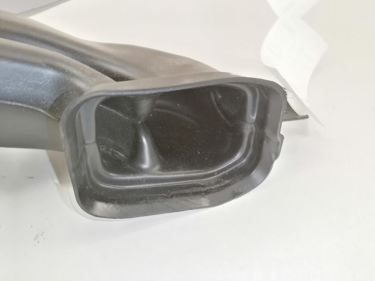 Scania Salongi õhutoru 2125602 - Chauffage/ Ventilation pour Camion: photos 5 Scania Salongi õhutoru 2125602 - Chauffage/ Ventilation pour Camion: photos 5