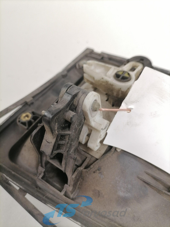 Scania Scania door handle, exterior right 1544331 - Portière et pièces pour Camion: photos 3 Scania Scania door handle, exterior right 1544331 - Portière et pièces pour Camion: photos 3