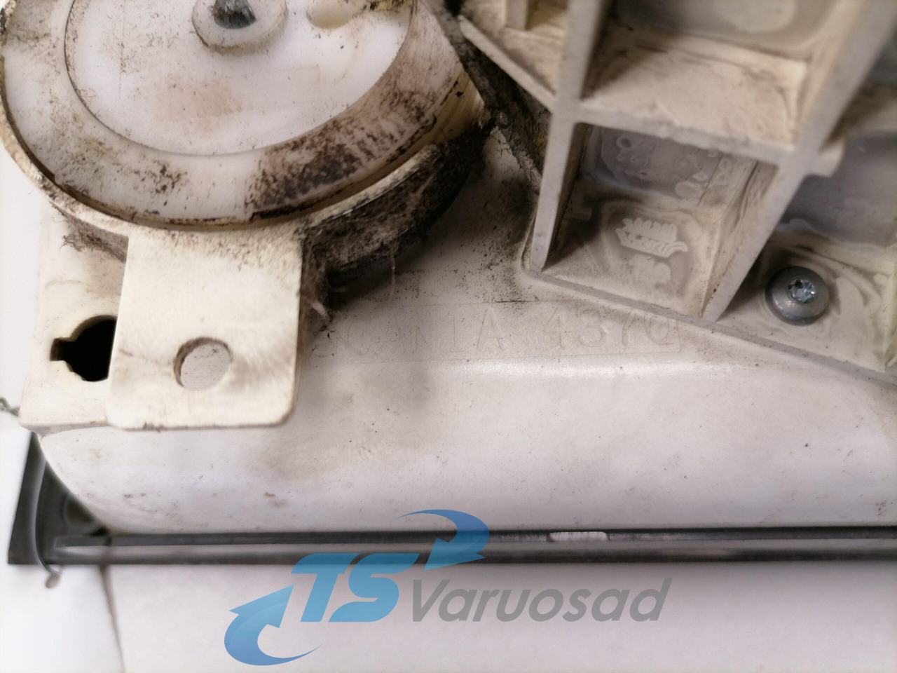 Scania Soojenduse reguleerimise paneel 1504907 - Chauffage/ Ventilation pour Camion: photos 3 Scania Soojenduse reguleerimise paneel 1504907 - Chauffage/ Ventilation pour Camion: photos 3