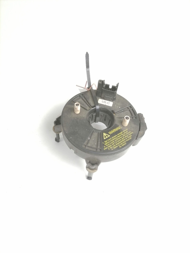 Scania Steering cable 1856660 - Commande de gouvernail pour Camion: photos 1 Scania Steering cable 1856660 - Commande de gouvernail pour Camion: photos 1