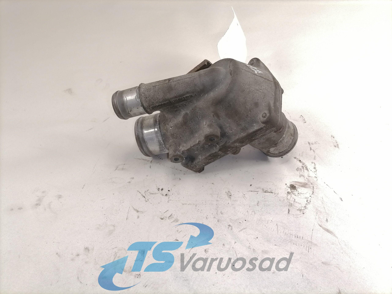 Scania Termostaadi korpus 1381494 - Thermostat pour Camion: photos 1 Scania Termostaadi korpus 1381494 - Thermostat pour Camion: photos 1