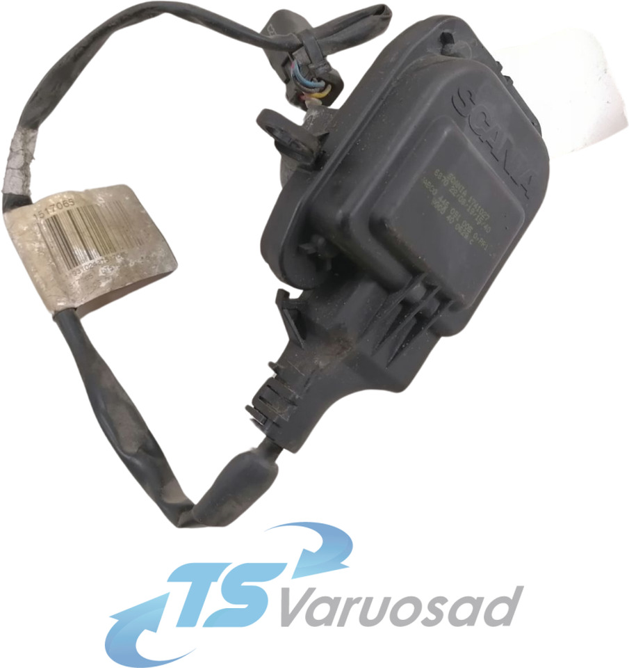 Scania Water valve 1741027 - Chauffage/ Ventilation pour Camion: photos 1 Scania Water valve 1741027 - Chauffage/ Ventilation pour Camion: photos 1