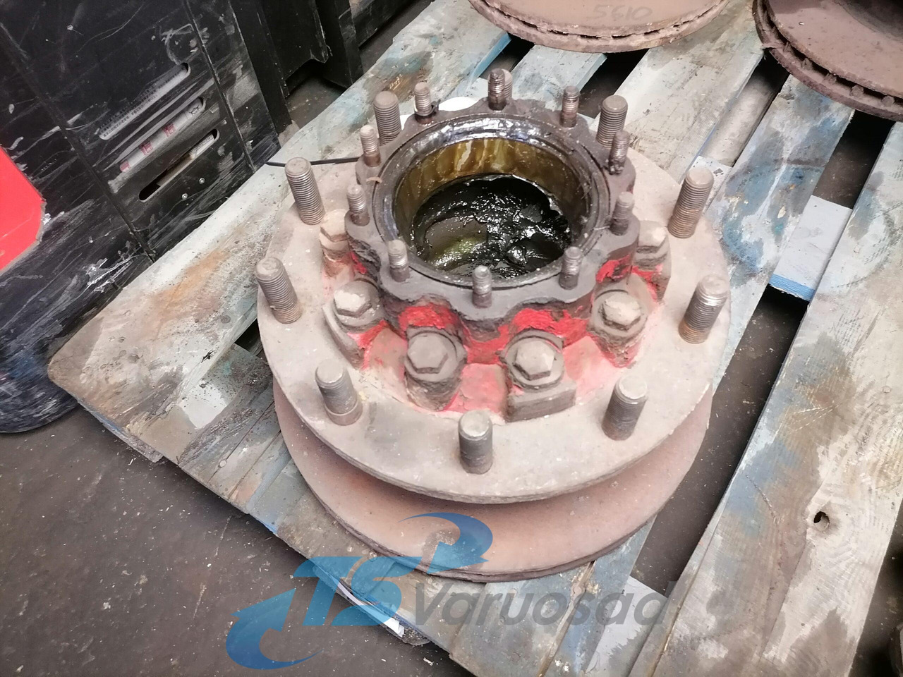 Scania Wheel hub 1386946 - Pièce universelle pour Camion: photos 2 Scania Wheel hub 1386946 - Pièce universelle pour Camion: photos 2