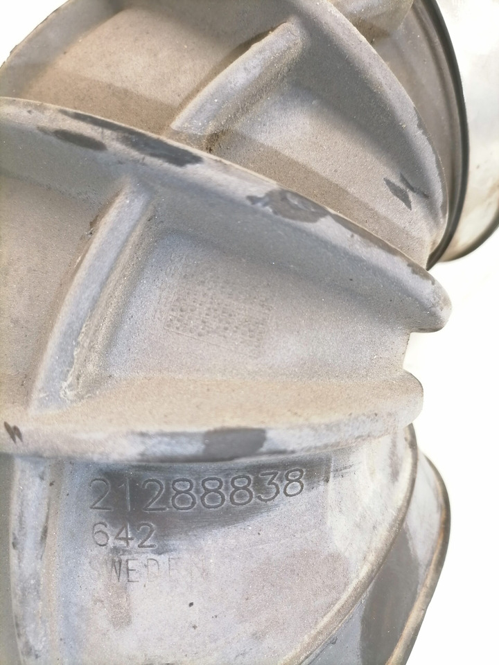 Volvo Air intake 21288838 - Système d'admission d'air pour Camion: photos 2 Volvo Air intake 21288838 - Système d'admission d'air pour Camion: photos 2