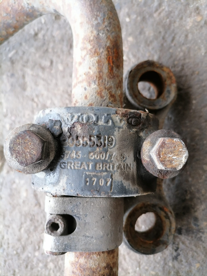 Volvo Anti-roll bar 20532261 - Barre stabilisatrice pour Camion: photos 4 Volvo Anti-roll bar 20532261 - Barre stabilisatrice pour Camion: photos 4