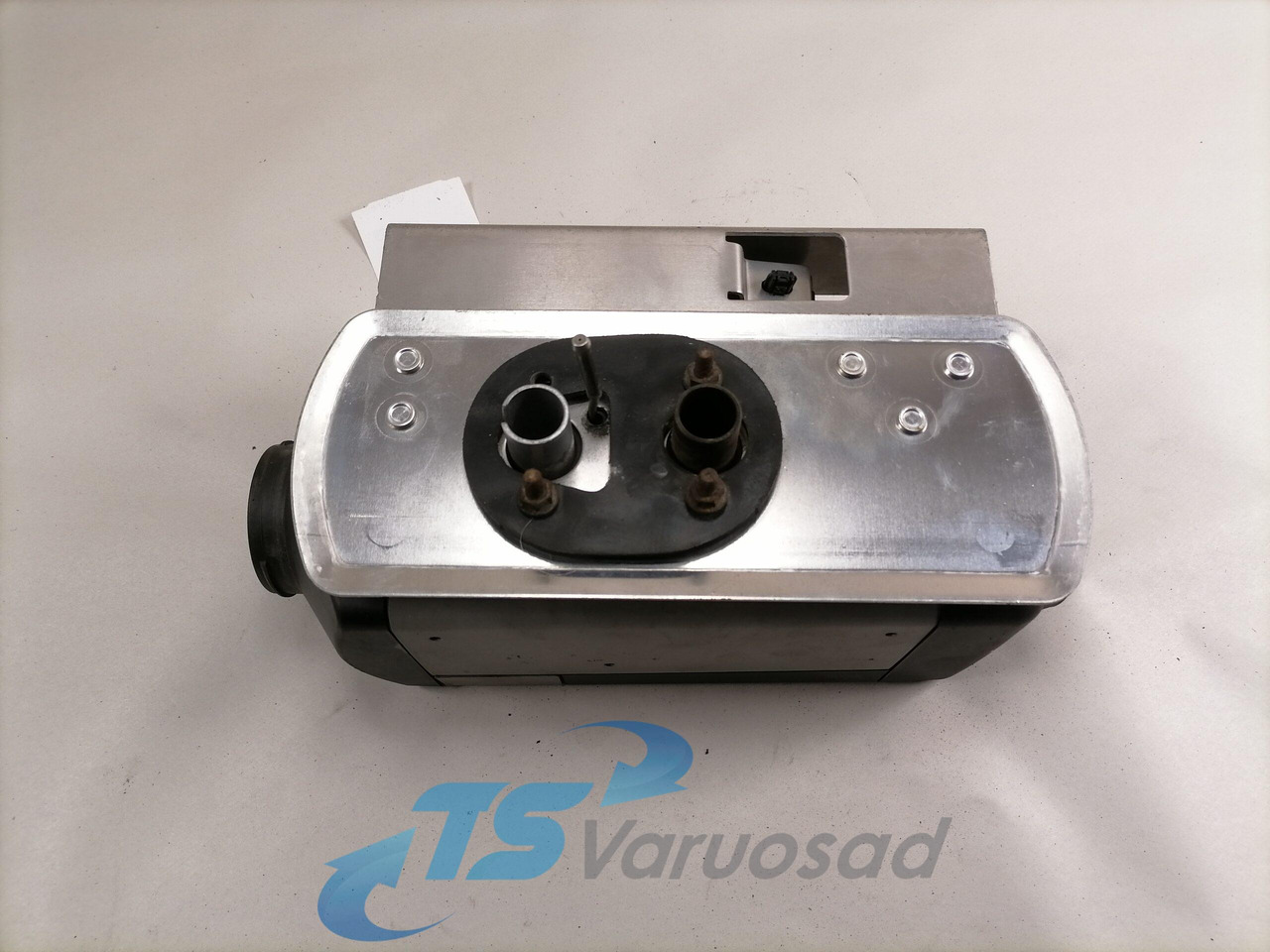 Volvo Auxiliary heater 84178403 - Chauffage/ Ventilation pour Camion: photos 4 Volvo Auxiliary heater 84178403 - Chauffage/ Ventilation pour Camion: photos 4