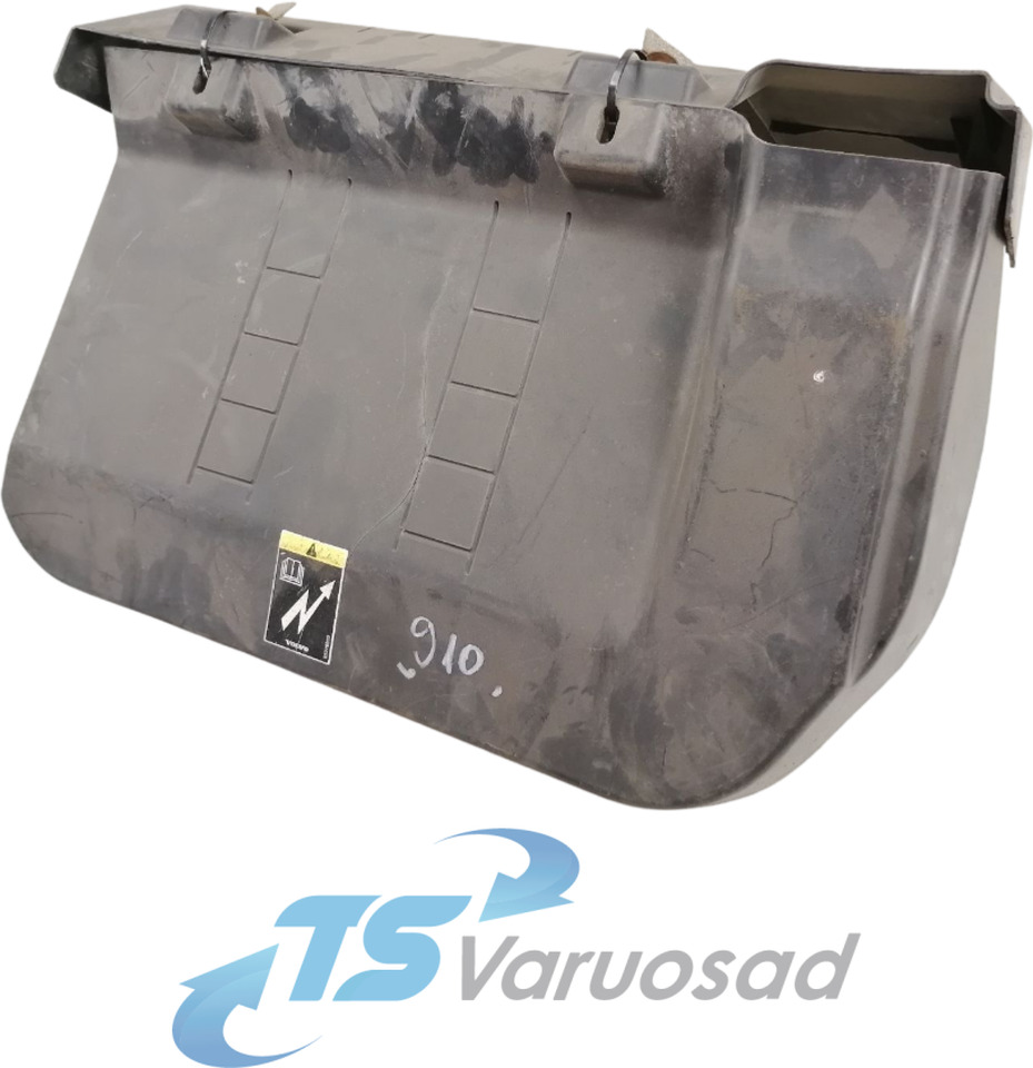 Volvo Battery cover 21924923 - Accumulateur pour Camion: photos 1 Volvo Battery cover 21924923 - Accumulateur pour Camion: photos 1