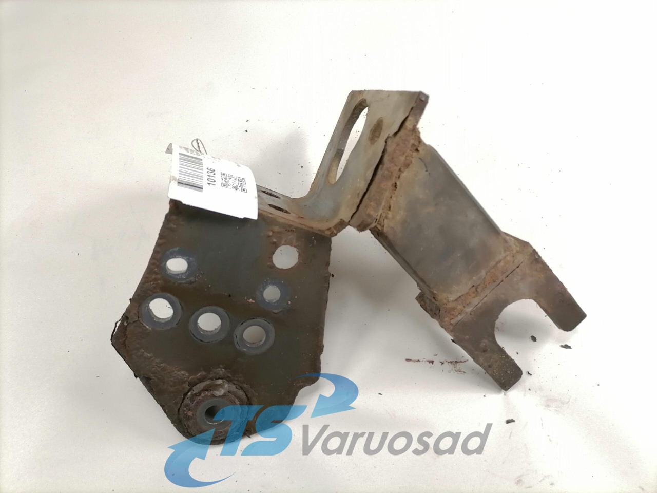 Volvo Bumper bracket 20499243 - Pare-chocs pour Camion: photos 2 Volvo Bumper bracket 20499243 - Pare-chocs pour Camion: photos 2