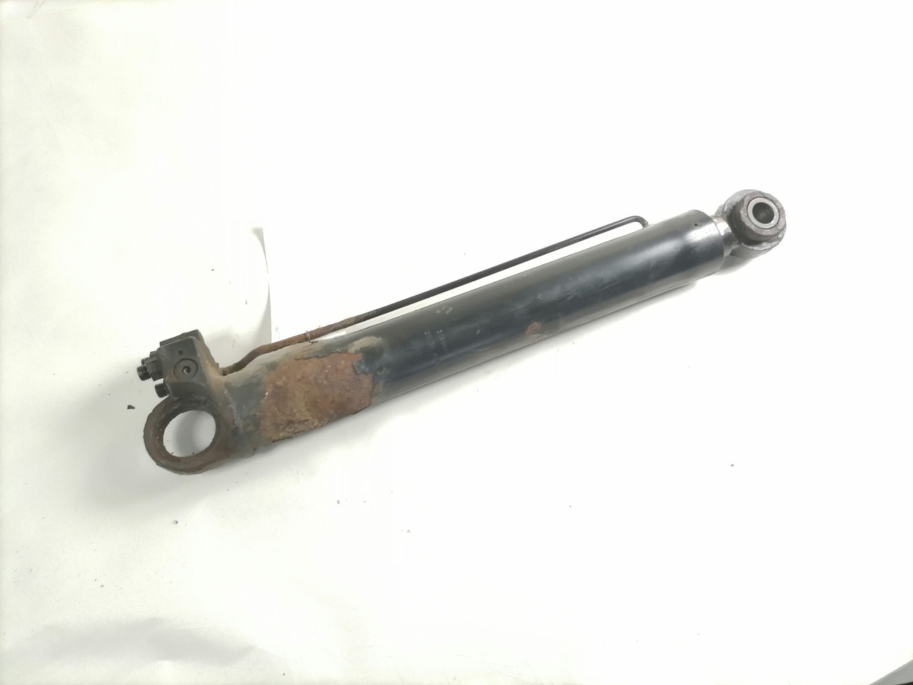 Volvo Cab tilting cylinder 3198843 - Suspension de cabine pour Camion: photos 5 Volvo Cab tilting cylinder 3198843 - Suspension de cabine pour Camion: photos 5