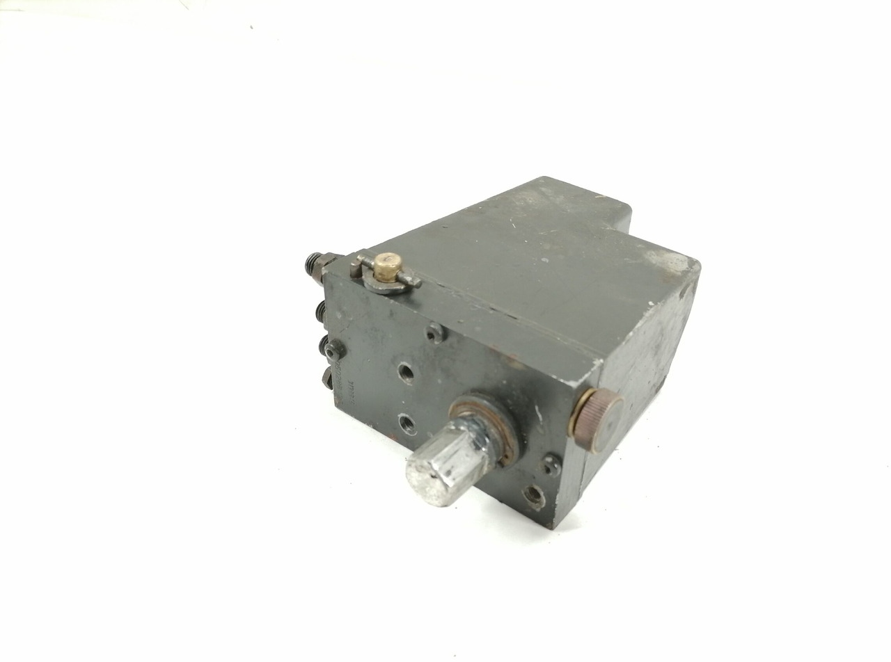 Volvo Cab tilting pump 3198846 - Suspension de cabine pour Camion: photos 1 Volvo Cab tilting pump 3198846 - Suspension de cabine pour Camion: photos 1