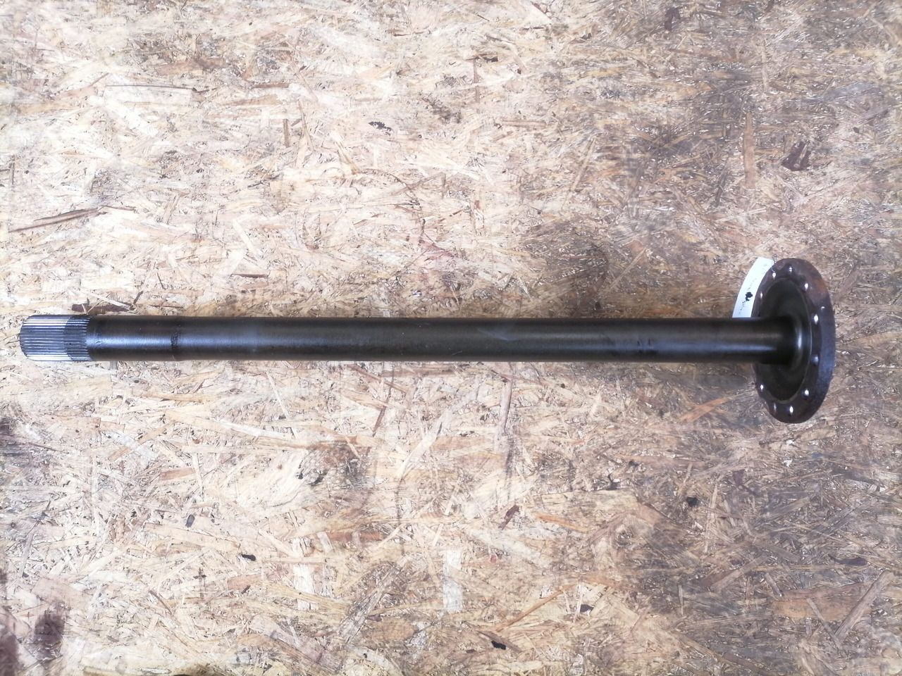 Volvo Drive shaft 1524627 - Demi arbre pour Camion: photos 2 Volvo Drive shaft 1524627 - Demi arbre pour Camion: photos 2